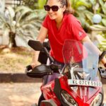 Isha Koppikar Instagram - Biking my way into the weekend!! 🏍 #ishakoppikar #weekend #weekendvibes #biking #wearahelmet #besafe