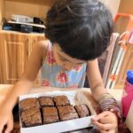 Ishika Singh Instagram – My love and search for brownies took me to @the_baigsters_delight … the more I talk the less it is .  Firstly I liked the packaging… it made me feel so good n special that there was instant smile on my face . ( package is missing in pics as my baby is refusing to lend for pics ) coming to the brownies aaahhhhhhhhh… they r perfectly baked … n dense the way I like . Upper layer is crusty … also the way it is suppose to be :) it’s a perfect 🤩 remedy for any sweet tooth cravings .  They don’t look like homemade but they are home baked with lots and lots of love ❤️. Order ur brownies now and am sure u will agree with me . #brownies #brownierecipe #brownielovers #loveforbrownies #baking #bakinglove #bakingfromscratch #browniegourmet #brownies #brownielove #browniebox #chocolatebrownie #hyderabadfoodie #hyderabadbrownies #hyderabadfoodblogger #hyderabadfooddiaries