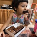 Ishika Singh Instagram - My love and search for brownies took me to @the_baigsters_delight … the more I talk the less it is . Firstly I liked the packaging… it made me feel so good n special that there was instant smile on my face . ( package is missing in pics as my baby is refusing to lend for pics ) coming to the brownies aaahhhhhhhhh… they r perfectly baked … n dense the way I like . Upper layer is crusty … also the way it is suppose to be :) it’s a perfect 🤩 remedy for any sweet tooth cravings . They don’t look like homemade but they are home baked with lots and lots of love ❤️. Order ur brownies now and am sure u will agree with me . #brownies #brownierecipe #brownielovers #loveforbrownies #baking #bakinglove #bakingfromscratch #browniegourmet #brownies #brownielove #browniebox #chocolatebrownie #hyderabadfoodie #hyderabadbrownies #hyderabadfoodblogger #hyderabadfooddiaries