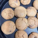 Ishika Singh Instagram - This time cookies were much better … much crispier … uniform thickness … properly baked n the size is just how it is suppose to be . They say practice makes it perfection n I can see it :) #momlife #mombaker #mombakes #bakingcookie #baking #bakinglove #bakingtime #bakingfromscratch #bakingaddiction #bakingtherapy #bakingpassion #bakingcookies #cookies #cookie #cookieart #cookielover #cookiedough #cookiedough #cookielove #cookies🍪 #chocolate #chocolatechipcookies #chocolatelover #chocolatechip #chocolatechipscookies