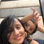 Ishika Singh Instagram - N then … Pari photobomb’s my selfie 🤳 #photobomb #bloopers #motherdaughter #mommylife #pari #mommysworld🌎 #selfietime #selfie #selfiegram #selfielove #selfiegirl #naughtiest #troublemaker #doubletrouble #twoyearsold