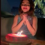 Iswarya Menon Instagram – #latebirthdaypost ♥️
.
My birthday went beautiful with my closest friends who are like family.
Thank you for all the lovely messages, posters, posts,videos,memes, you guys did put a smile on my face ☺️♥️
I love you all so damn much 💋