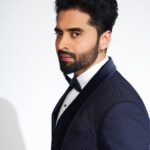 Jackky Bhagnani Instagram - About last night🪩 Outfit by @sarabkhanijouofficial Styled by @anshikaav Shot by @kvinayak11