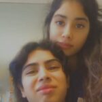 Janhvi Kapoor Instagram – How to annoy your sister 101 #quarantineedition 👯‍♀️