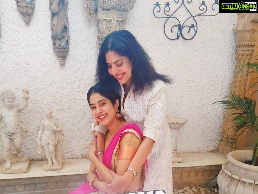 Janhvi Kapoor Instagram - Wish u were here