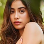 Janhvi Kapoor Instagram -