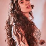 Janhvi Kapoor Instagram - 🌥🌸🧜🏼‍♀️