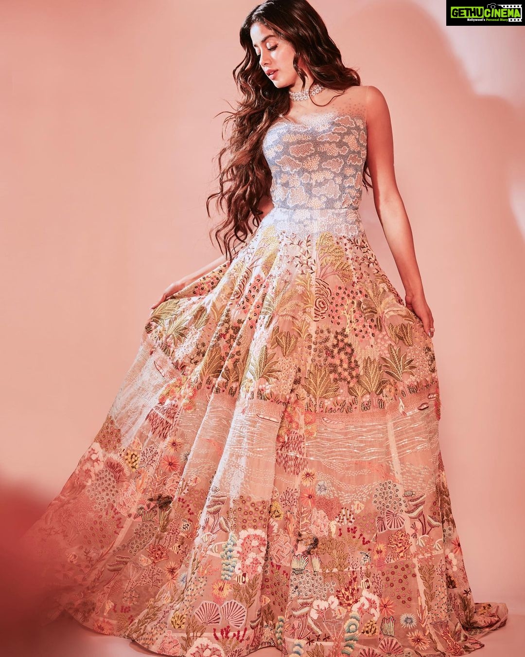 Janhvi Kapoor Instagram - πΈπ₯π§πΌββοΈ