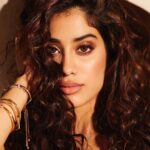 Janhvi Kapoor Instagram - 🌞
