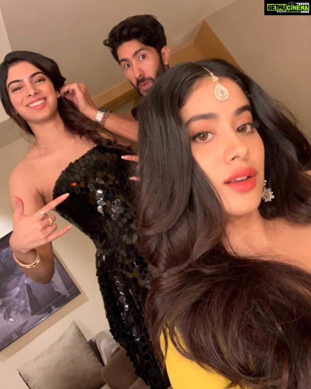 Janhvi Kapoor Instagram - I’m so proud of you. You’re my lifeline. Happy birthday I miss you so much ❤️❤️❤️❤️