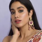Janhvi Kapoor Instagram - 🌸