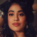 Janhvi Kapoor Instagram - Pomegranate constellations ✨