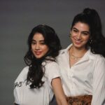 Janhvi Kapoor Instagram - 👯‍♀️ #voguebffs