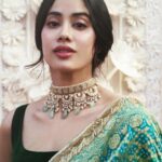 Janhvi Kapoor Instagram - 🥑