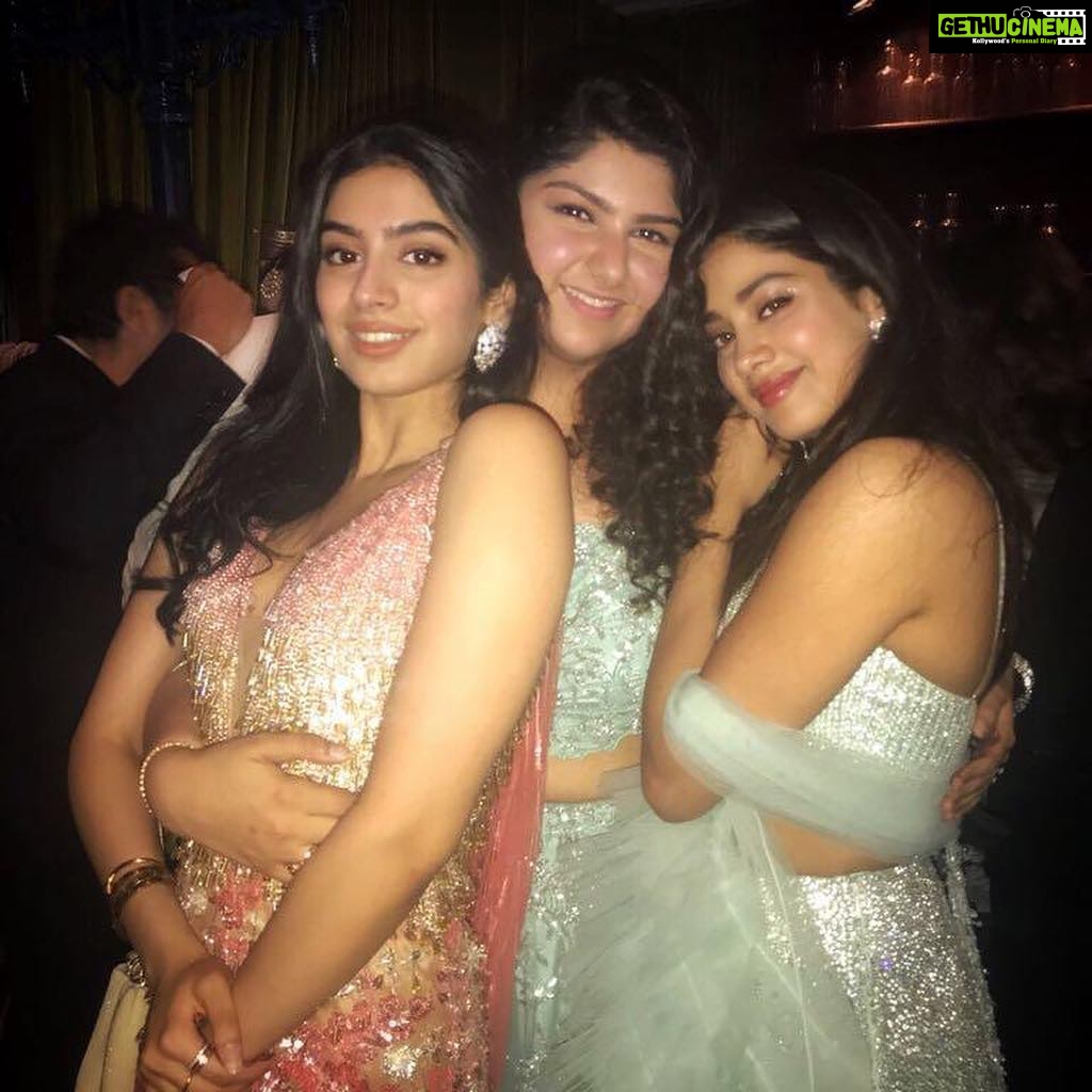 Janhvi Kapoor Instagram - Everyone’s most special ❤️ the reason we feel loved and safe. So thankful I have you to look up to. I love you more than you can imagine, always ❤️ HBD bro