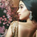 Janhvi Kapoor Instagram - M 🙌🏼
