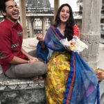 Janhvi Kapoor Instagram - Meanwhile behind the scenes....