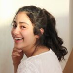 Janhvi Kapoor Instagram - 🐒