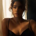 Janhvi Kapoor Instagram - know ur ways #tb