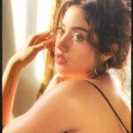 Janhvi Kapoor Instagram - flaming hot cheetos