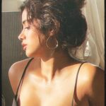 Janhvi Kapoor Instagram - flaming hot cheetos