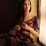 Janhvi Kapoor Instagram - 🌺गुलों में रंग भरे बाद-ए-नौ-बहार चले🍃 @khushmag