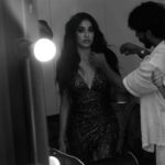 Janhvi Kapoor Instagram - it takes an army 💅🏻🤷🏻‍♀️ and I have the best hehe 💕
