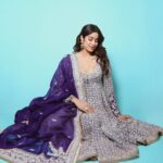 Janhvi Kapoor Instagram - Happy Diwali 🪔 from me and @tyaanijewellery 💕