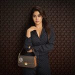 Janhvi Kapoor Instagram - Get ahead of festive gifting (and personalize it) with @MichaelKors #MKMyWay Visit the popup in-store #MKMyWay @MichaelKors @Luxe_Project