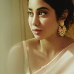 Janhvi Kapoor Instagram - can I pretend to live in the 50s forever
