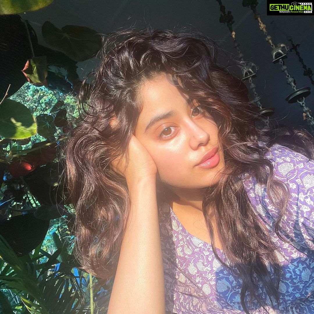 Janhvi Kapoor Instagram - days well spent