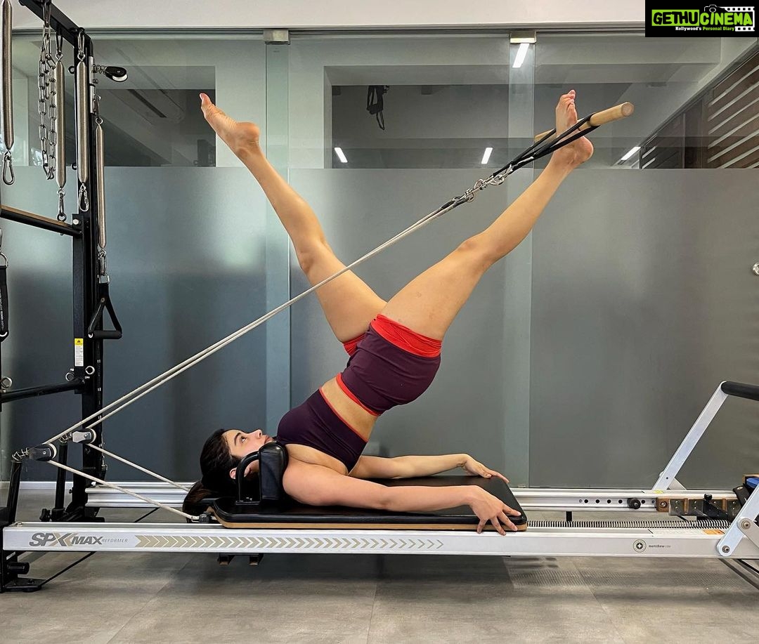 Janhvi Kapoor Instagram - π€ΈπΌββοΈπ§π»ββοΈβοΈ