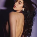 Janhvi Kapoor Instagram - 🐙