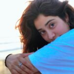 Janhvi Kapoor Instagram - 🎶 sunday kind of love 🎶
