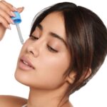 Janhvi Kapoor Instagram - Harnessing the power of science-backed skincare, Nykaa SKINRX brings you products that are smart, safe and effective to treat the most common Indian skin concerns✨ Zap your skincare concerns with the all new Nykaa SKINRX serums🤩 Head on to the Nykaa app and shop now🛒 #NykaaSKINRX #ScienceMeetsSkincare #Nykaa #NewLaunch #NykaaBeauty
