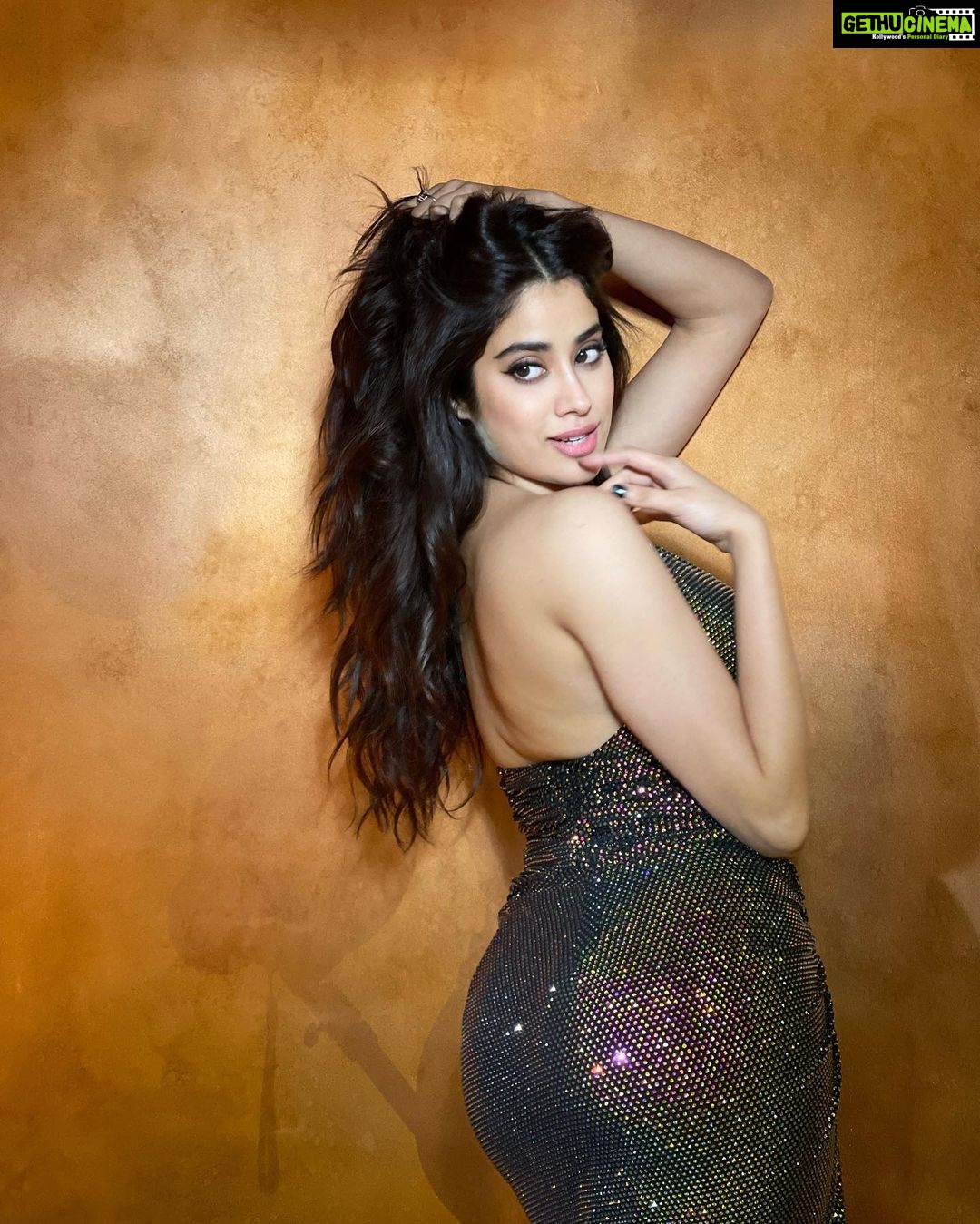 Janhvi Kapoor Instagram - May so far