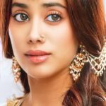 Janhvi Kapoor Instagram - Major #tbt Kind of missing my light brown hair days 💁🏻‍♀️ time to go back??
