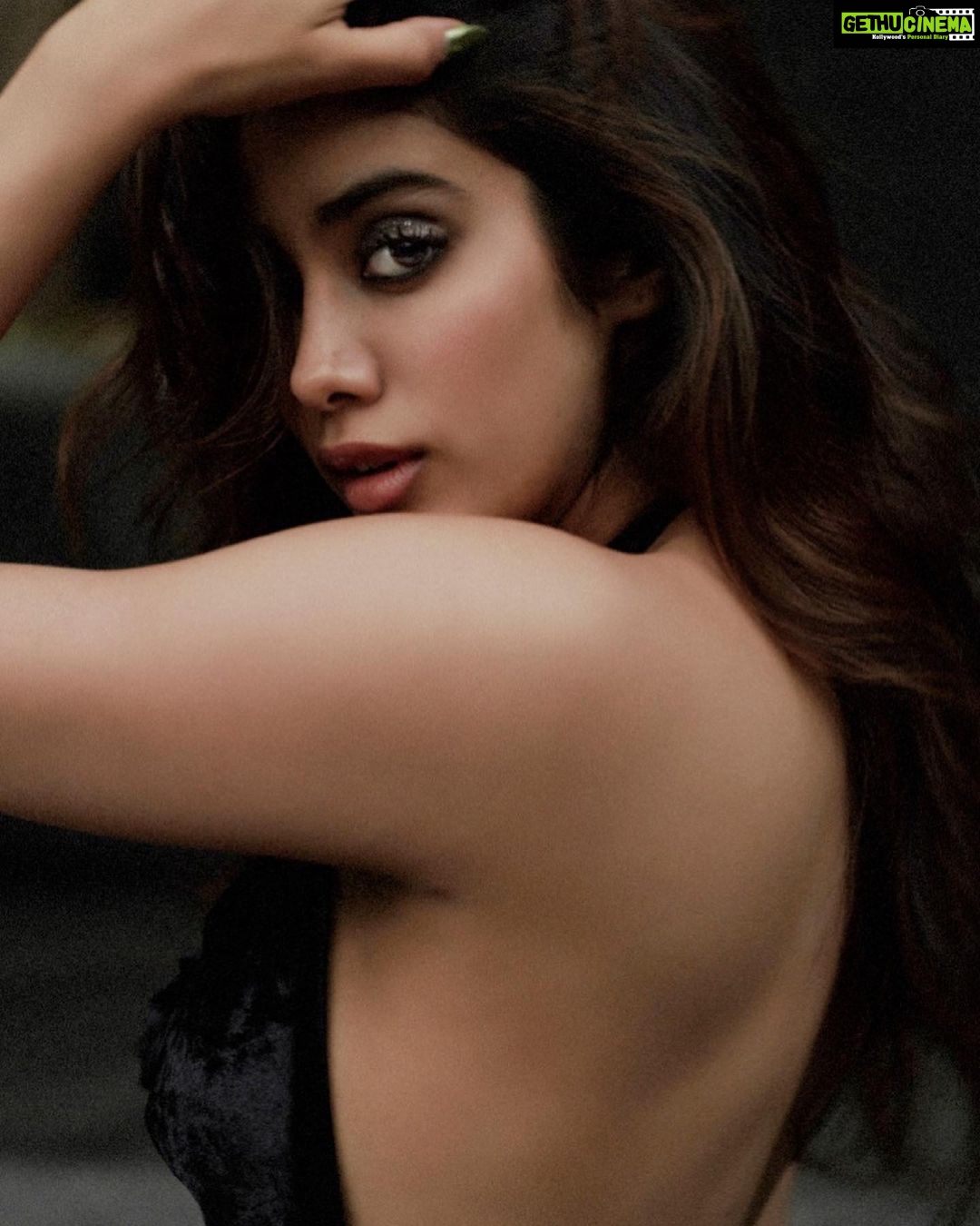Janhvi Kapoor Instagram - *nonchalantly pensive quote about black and white photos and eyes being windows to the soul and all that*