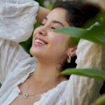 Janhvi Kapoor Instagram - And those who were seen dancing were thought to be insane by those who could not hear the music 🎶