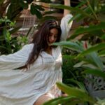 Janhvi Kapoor Instagram - And those who were seen dancing were thought to be insane by those who could not hear the music 🎶