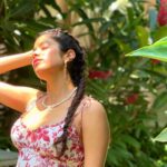 Janhvi Kapoor Instagram – kisses from the sun 🌞💕