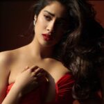 Janhvi Kapoor Instagram - Cherries in the spring 🍒