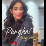 Janhvi Kapoor Instagram – Bahot k̶a̶t̶h̶i̶n̶ easy hai challenge #Panghat ki! Win the #PanghatChallenge and get a chance to meet me online!
1. Upload a video of your Panghat Hookstep
2. Tag @janhvikapoor, @maddockfilms, @officialjiostudios and @sonymusicindia
3. Use the hashtags #Roohi and #PanghatChallenge 

To get featured, make sure your profile privacy setting is ‘public’.
*T&C apply.

@rajkummar_rao @fukravarun  #DineshVijan @mriglamba @serialclicker811 @aseeskaurmusic #DivyaKumar @mellowmellow @soulfulsachin @jigarsaraiya @amitabhbhattacharyaofficial @VijayGanguly @laxman.utekar @officialjiocinema