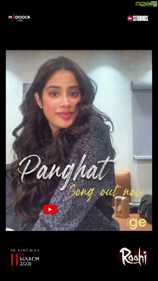 Janhvi Kapoor Instagram - Bahot k̶a̶t̶h̶i̶n̶ easy hai challenge #Panghat ki! Win the #PanghatChallenge and get a chance to meet me online! 1. Upload a video of your Panghat Hookstep 2. Tag @janhvikapoor, @maddockfilms, @officialjiostudios and @sonymusicindia 3. Use the hashtags #Roohi and #PanghatChallenge To get featured, make sure your profile privacy setting is ‘public’. *T&C apply. @rajkummar_rao @fukravarun #DineshVijan @mriglamba @serialclicker811 @aseeskaurmusic #DivyaKumar @mellowmellow @soulfulsachin @jigarsaraiya @amitabhbhattacharyaofficial @VijayGanguly @laxman.utekar @officialjiocinema