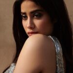 Janhvi Kapoor Instagram - Is it weird that we did this for fun on an off day 🙃