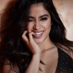 Janhvi Kapoor Instagram - 🪐✨🐙