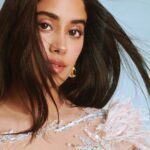 Janhvi Kapoor Instagram - 🧚🏻