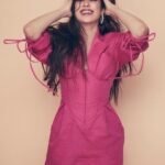 Janhvi Kapoor Instagram - Still day 5 but look 2 #Roohi 💕