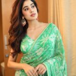 Janhvi Kapoor Instagram - 🐛