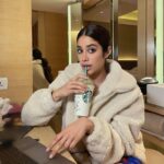 Janhvi Kapoor Instagram - Work from home they said. It’ll be fun they said. 🥶